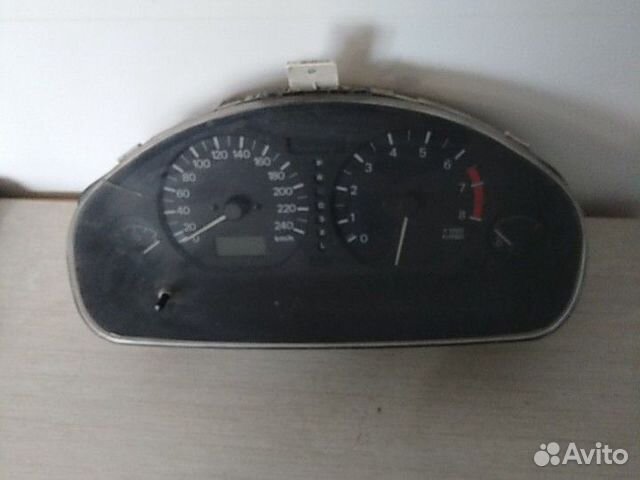 Панель приборов Митсубиши/Mitsubishi Carisma