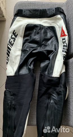 Раздельный мотокомбинезон Dainese 48 50 Раздельный мотокомбинезон Dainese 48 50