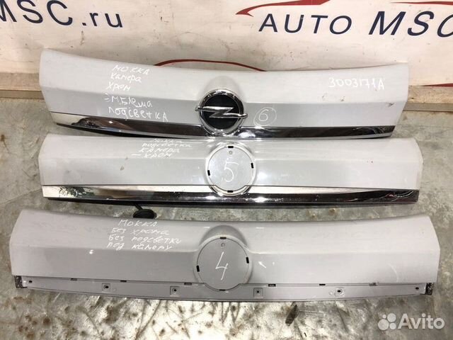 Молдинг крышки багажника Opel Mokka 95093299