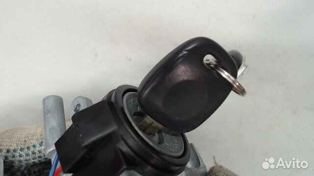 Замок зажигания Isuzu Trooper, 2003 Замок зажигания Isuzu Trooper, 2003