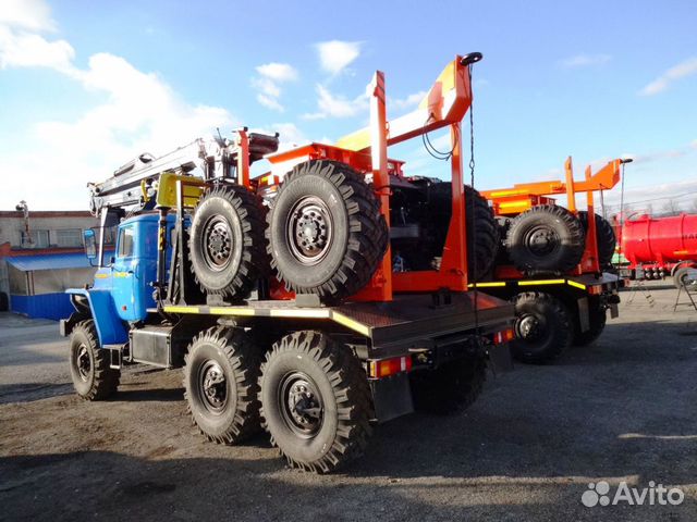 Лесовоз Урал капремонт с новым кму майман-110S