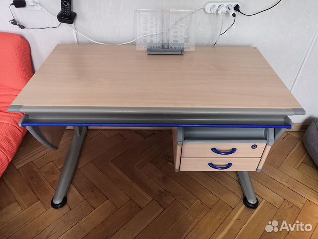 Растущая парта Moll Booster