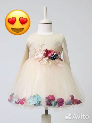 Платье красивое и пышное