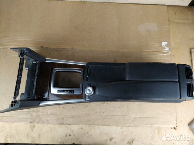 Центральная консоль Mercedes E-Class W212 271.860 Центральная консоль Mercedes E-Class W212 271.860