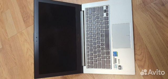 Asus UX32V Zenbook Core i7 Asus UX32V Zenbook Core i7