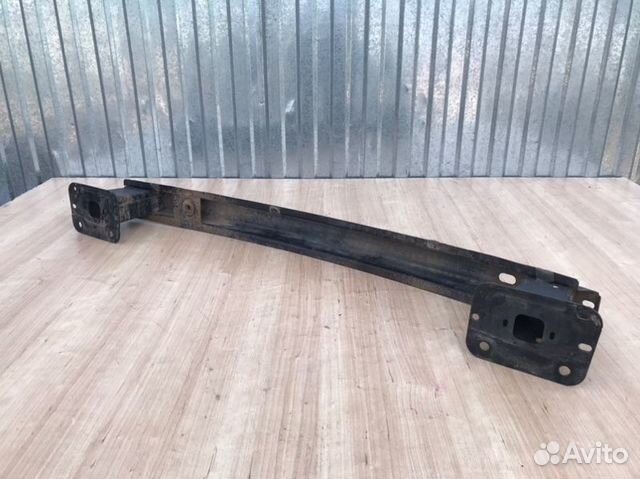 Усилитель бампера задний Ford Focus 2