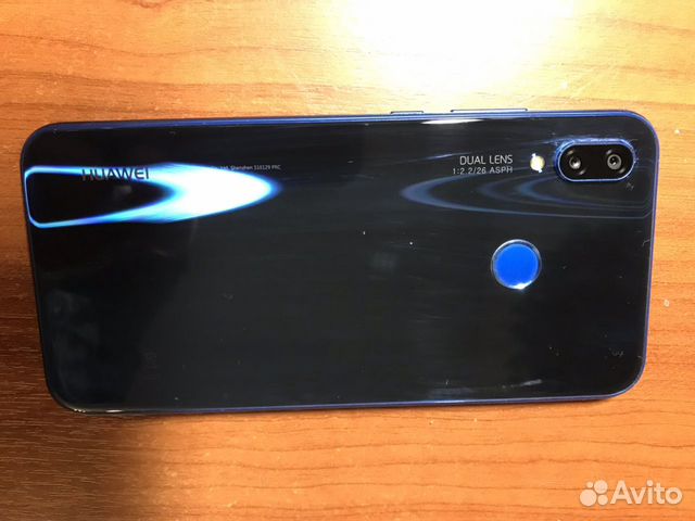 Телефон Huawei P20lite Телефон Huawei P20lite