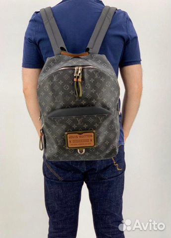 Новый мужской рюкзак из кожи Louis Vuitton Новый мужской рюкзак из кожи Louis Vuitton