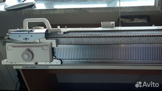 Вязальная машина 3-го класса Brother KH260/KR260