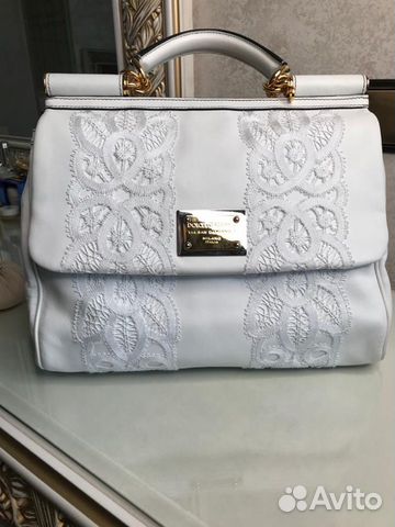 Сумка Dolce&Gabbana бедая оригинал, носили пару ра Сумка Dolce&Gabbana бедая оригинал, носили пару ра