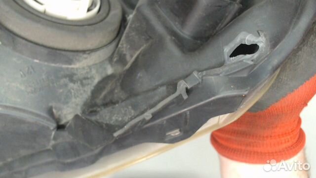 Фара (передняя) левая Suzuki SX4, 2008 Фара (передняя) левая Suzuki SX4, 2008