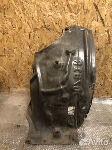 Подкрылок F30 передний правый задняя часть BMW