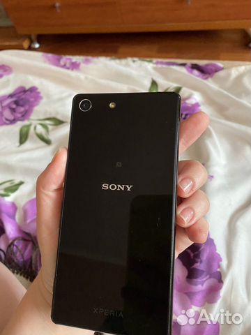 Телефон Sony M5 Телефон Sony M5