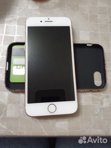 Телефон iPhone