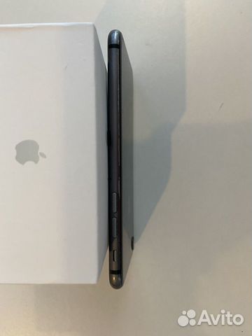 Телефон iPhone 8 Телефон iPhone 8