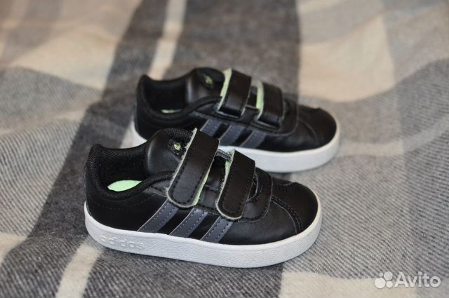 Кроссовки Adidas, оригинал, р 21