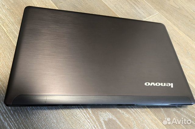 Ноутбук Lenovo IdeaPad Z575 Ноутбук Lenovo IdeaPad Z575
