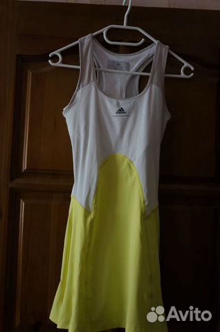 Платье для тенниса Adidas by Stella McCartney Платье для тенниса Adidas by Stella McCartney