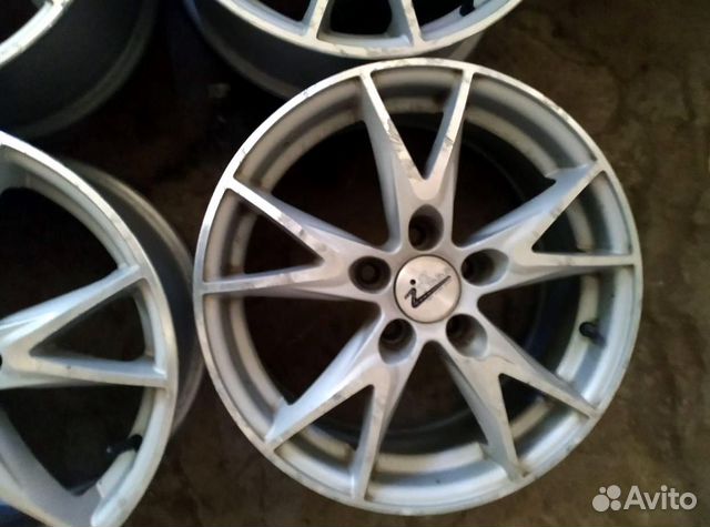 Диски бу литые R15 C на Volkswagen Polo Skoda Rapi Диски бу литые R15 C на Volkswagen Polo Skoda Rapi