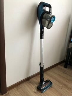 Беспроводной пылесос Philips SpeedPro Aqua FC6728