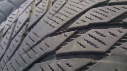245 50 18 Nokian Hakkapeliitta R2