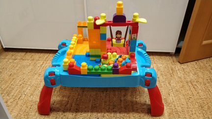Конструктор Mega bloks стол + качели