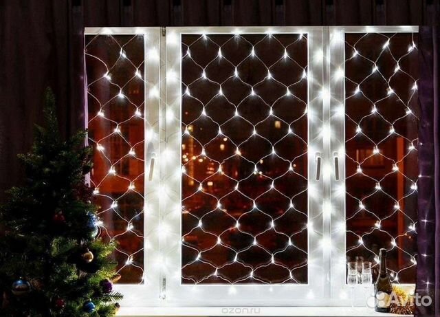 Светодиодная новогодняя гирлянда сетка на окно