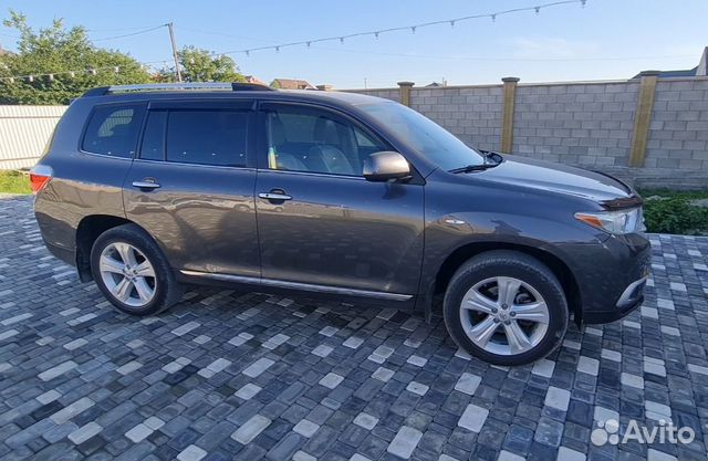 Toyota Highlander 3.5 AT, 2012, 185 735 км