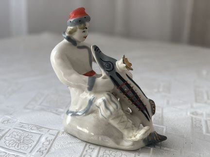 Статуэтка СССР 1960-е « По щучьему велению.»