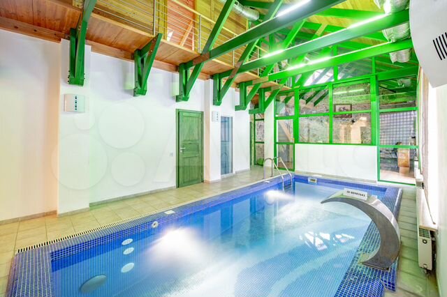 Коттедж 600 м² на участке 37 сот.