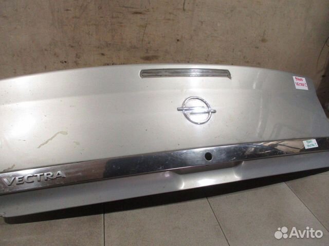 Накладка крышки багажника Opel Vectra C