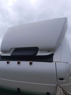 Верхний спойлер Mercedes Actros