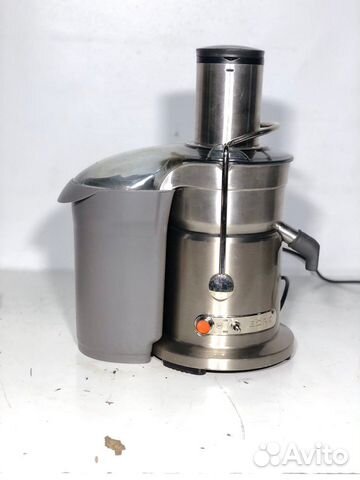 Соковыжималка Bork S800