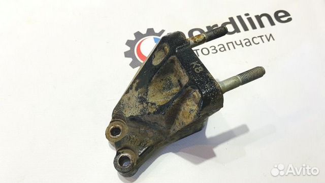 Кронштейн двигателя правый Hyundai Solaris седан