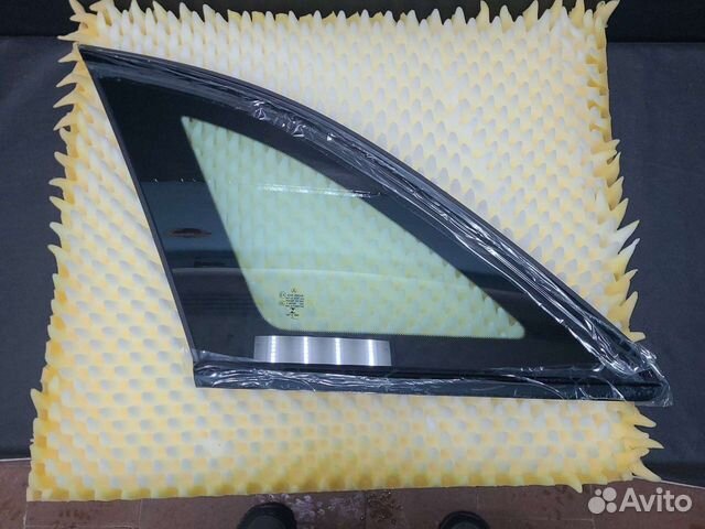 Стекло боковое заднее левое mercedes GLC w253