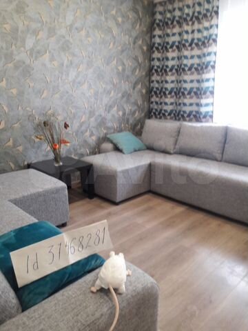 2-к. квартира, 64 м², 1/10 эт.