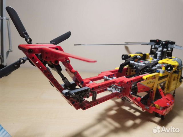 Lego Technic 9396 спасательный вертолет