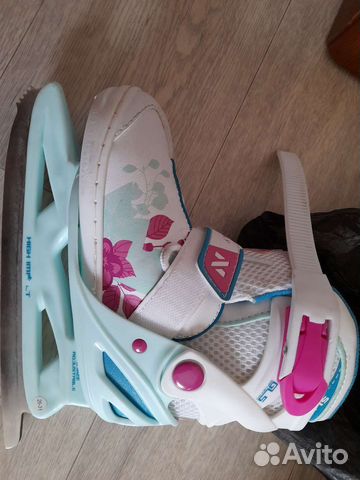 Коньки фигурные,роликовые коньки.Цена за все