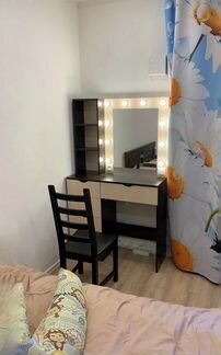 Гримёрный стол туалетный (комбо цветов) с лампами