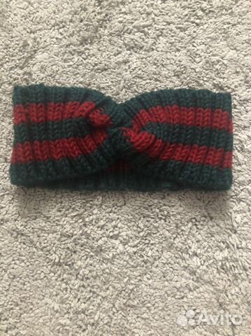 Повязка на голову вязаная