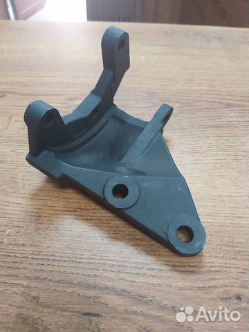 Кронштейн насоса гур ZF змз-405, 406