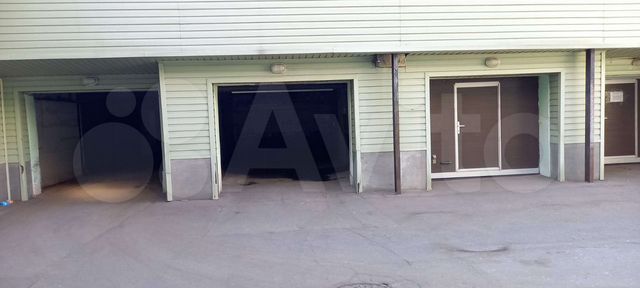 Машиноместо, 11 м²