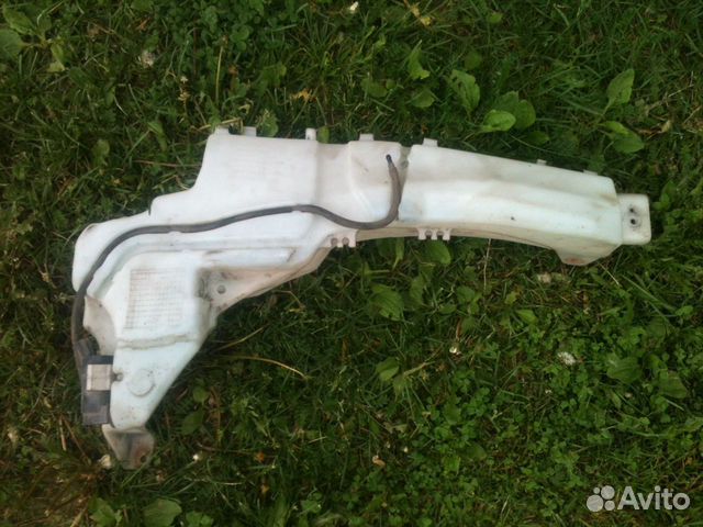 Форд Фокус 2 2007г. седан Бачок омывашки в сборе