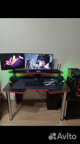 Компьютерный стол