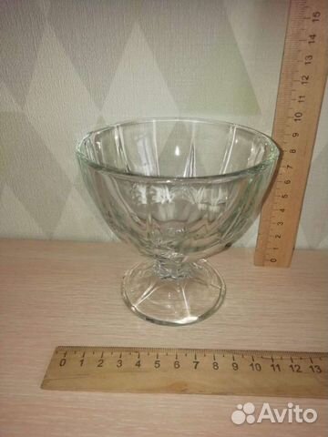 Конфетница вазочка десерьная на ножке