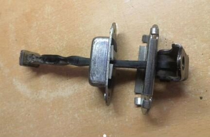 Ремкомплект ограничителя дверей Hyundai и др