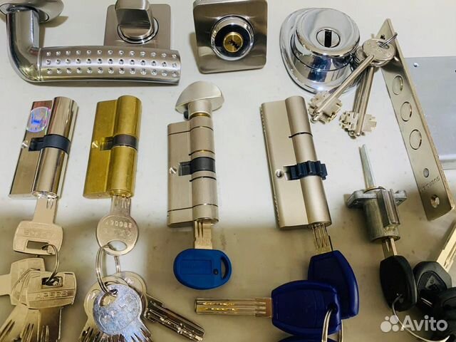 Поменять замок-личинку,ремонт замков,дверные ручек