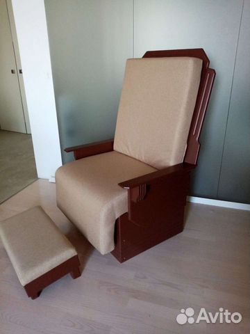 Кресло для пожилого человека для отдыха