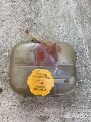 Расширительный бачок opel astra h gm с крышкой