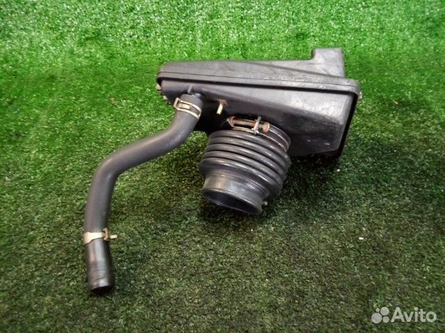 Резонатор воздушного фильтра Nissan Maxima A33